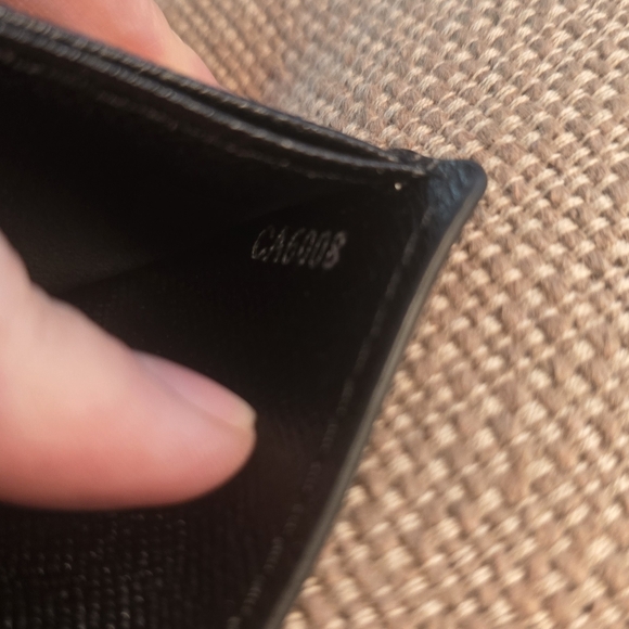 Louis Vuitton mens multiple wallet - Picture 5 of 5